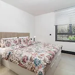 Ml2b1- Stunning In * Marbella