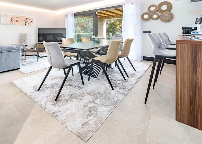 Ml2b1- Stunning In Marbella