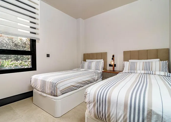 Ml2b1- Stunning In * Marbella