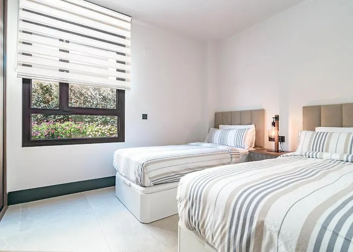 Ml2b1- Stunning In *